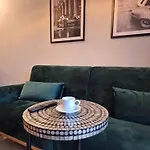 Ceglana Park - Prywatny Parking - Piekne Osiedle - Nowe Luksusowe Mieszkanie Z Biurkiem Apartment *