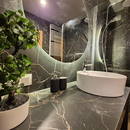 Appartement Apartamenty Ceglana Park - Klimatyzacja I Prywatny Parking - Piekne Osiedle - Nowe Luksusowe Mieszkanie Z Biurkiem *