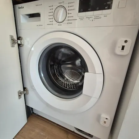 Apartamenty Ceglana Park - Klimatyzacja I Prywatny Parking - Piekne Osiedle - Nowe Luksusowe Mieszkanie Z Biurkiem *