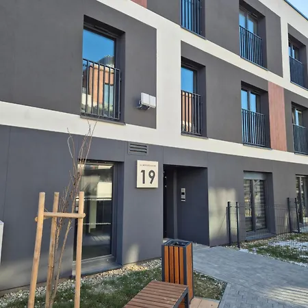 Ceglana Park - Prywatny Parking - Piekne Osiedle - Nowe Luksusowe Mieszkanie Z Biurkiem * Katowice