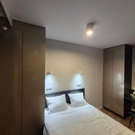 Ceglana Park - Prywatny Parking - Piekne Osiedle - Nowe Luksusowe Mieszkanie Z Biurkiem Appartement