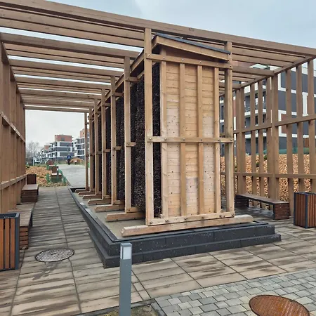 Apartamenty Ceglana Park - Klimatyzacja I Prywatny Parking - Piekne Osiedle - Nowe Luksusowe Mieszkanie Z Biurkiem