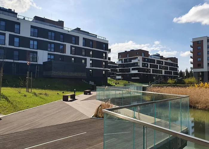 Ceglana Park - Prywatny Parking - Piekne Osiedle - Nowe Luksusowe Mieszkanie Z Biurkiem Katowice