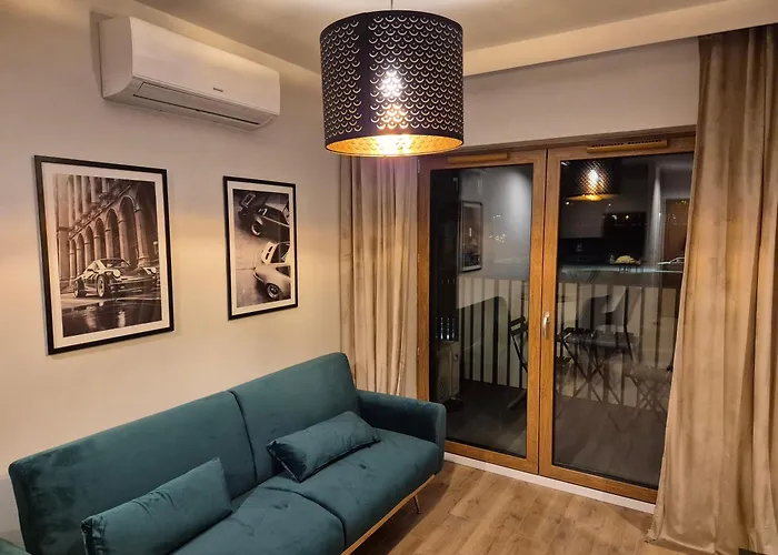 Ceglana Park - Prywatny Parking - Piekne Osiedle - Nowe Luksusowe Mieszkanie Z Biurkiem Апартаменты Катовице