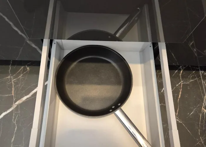 Ceglana Park - Prywatny Parking - Piekne Osiedle - Nowe Luksusowe Mieszkanie Z Biurkiem *