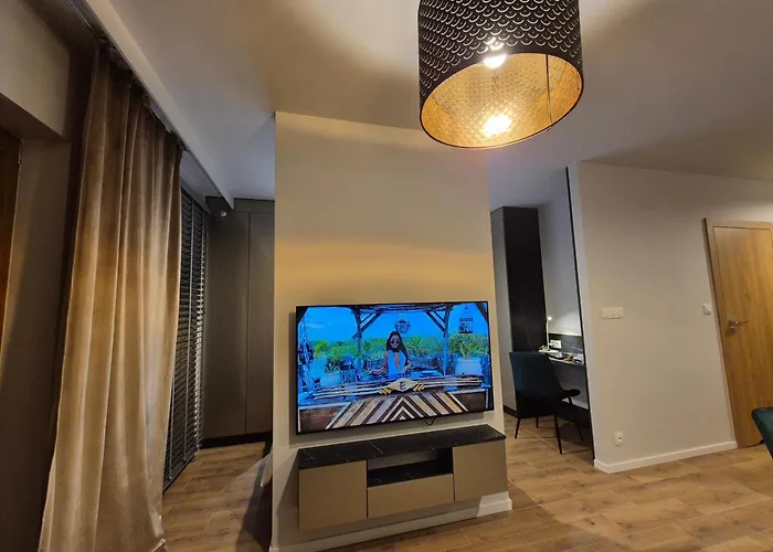 Ceglana Park - Prywatny Parking - Piekne Osiedle - Nowe Luksusowe Mieszkanie Z Biurkiem Апартаменты Катовице